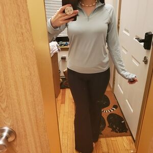 UNIQLO quick DRY and UV Resistant Size XS